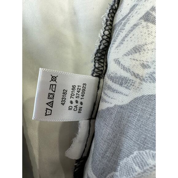 Loft Wide Leg Cropped Pants Womens M Gray Botanical Floral Elastic Waist Lyocel - Picture 8 of 9